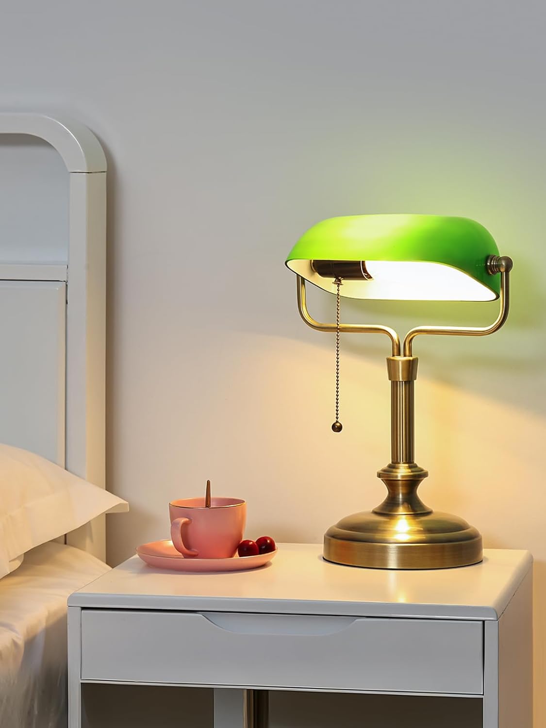 LOFOB Traditional Banker's Desk Lamp with Glass Shade,Pull Chain Switch, LED Bulb Included (Antique Bronze+Green)